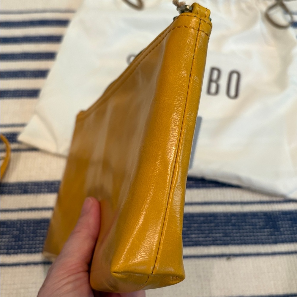 NWT HOBO Darcy Crossbody in Polished Leather - Sun Glow - Picture 9 of 13